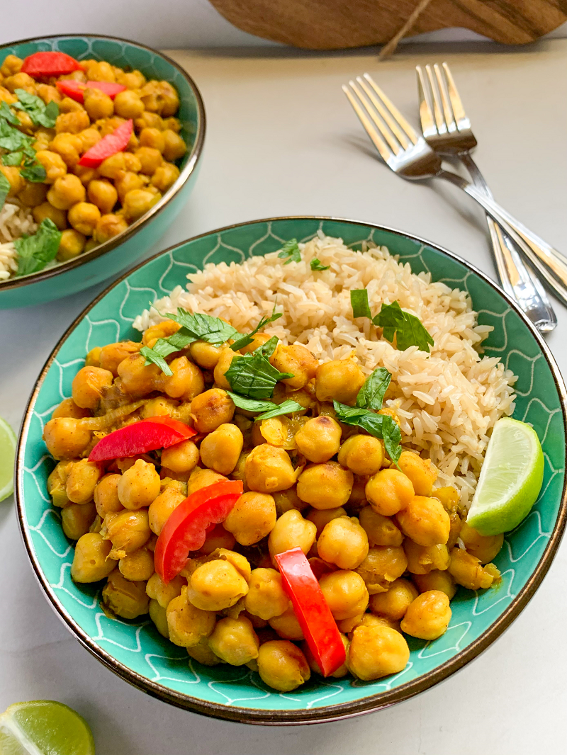 Healthy Chickpea Curry without Coconut milk - Lovelee Recipes