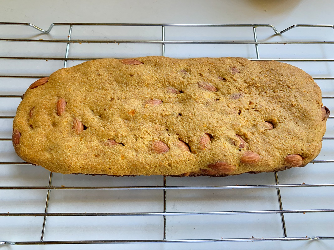 Vegan Pumpkin Almond Biscotti - Lovelee Recipes